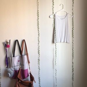 AMERICAN EAGLE white tank top.